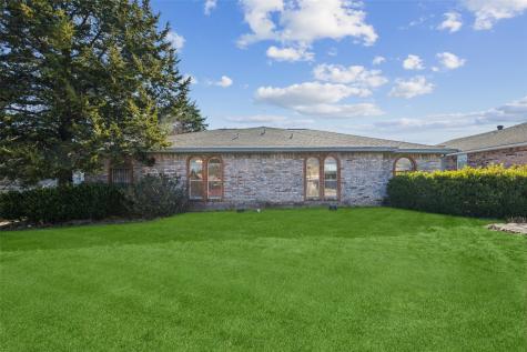 2732 Meadow Gate Lane Dallas TX 75237
