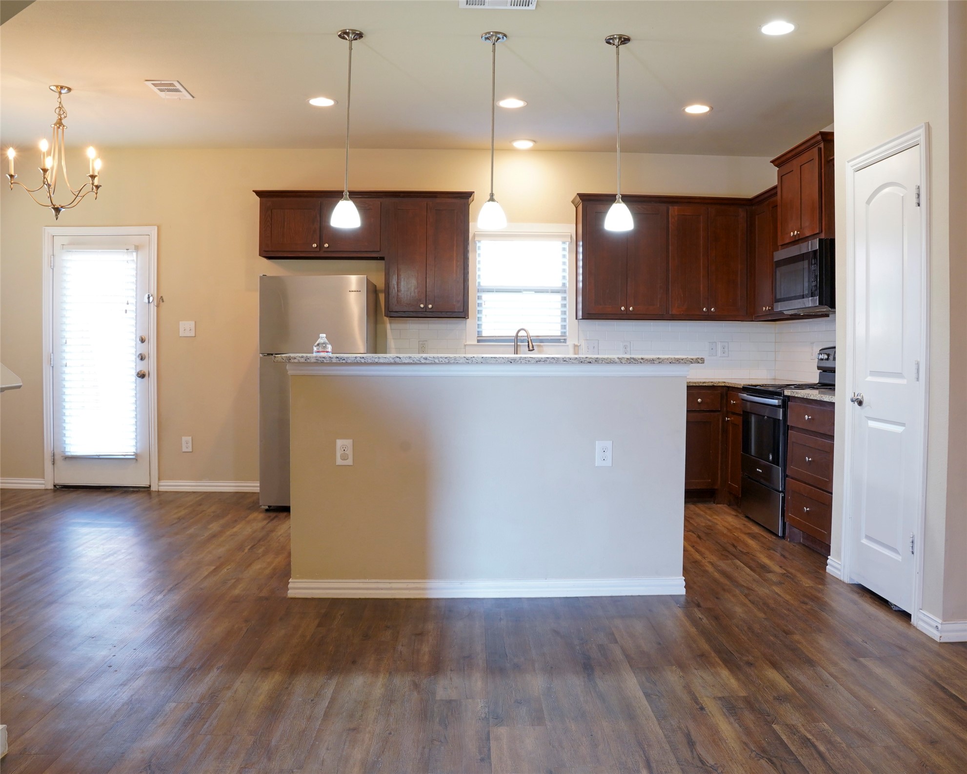 4920-4922 Villas Drive Sanger TX 76266