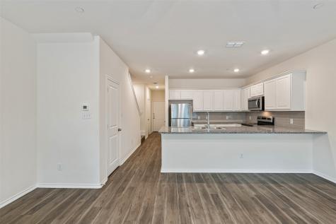 805 S 6th Street Bonham TX 75418