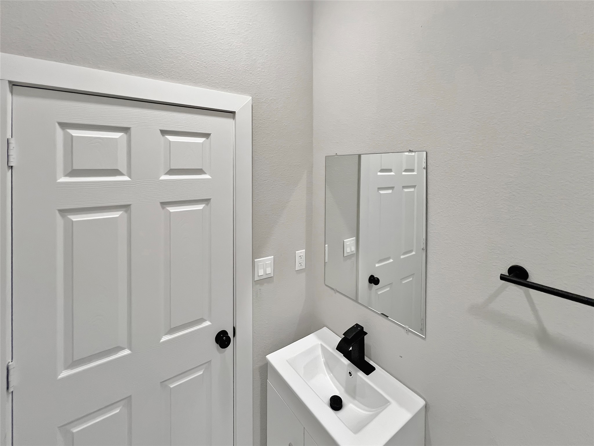 5530 Reiger Avenue Dallas TX 75214