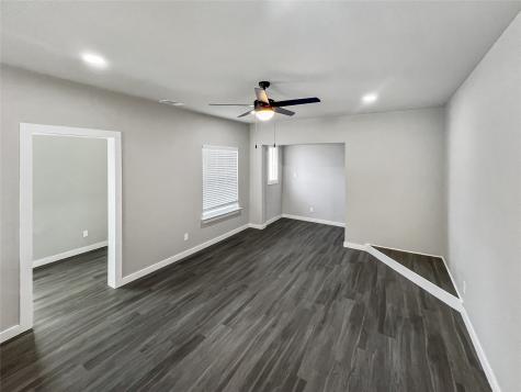 5530 Reiger Avenue Dallas TX 75214