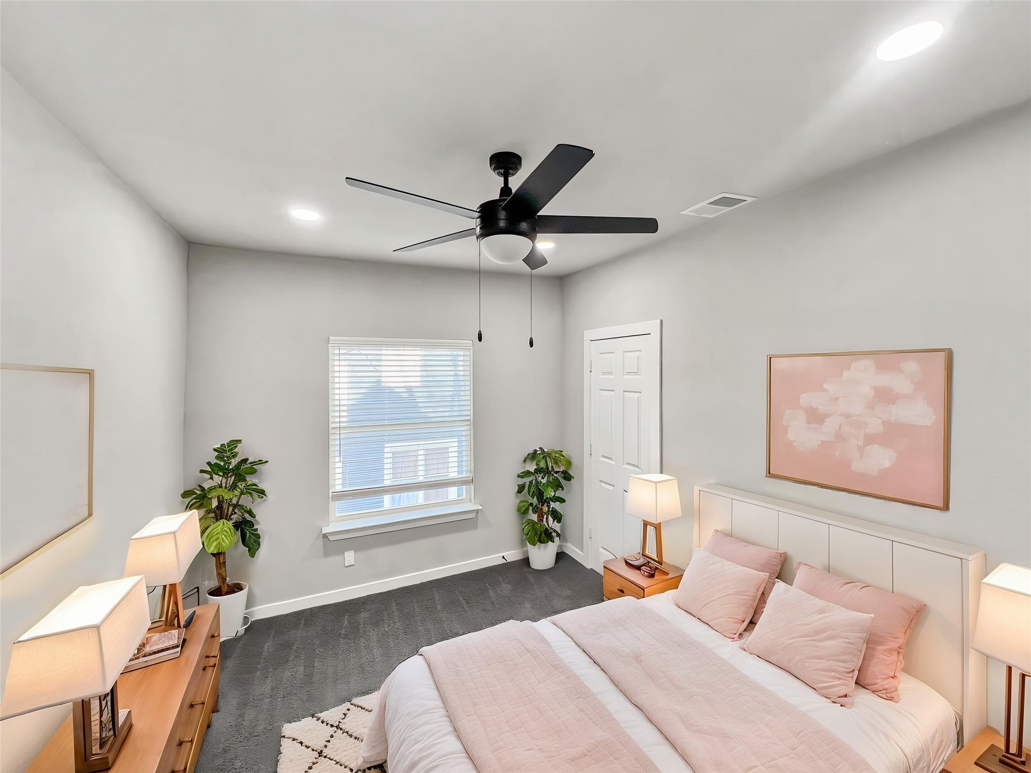 5530 Reiger Avenue Dallas TX 75214
