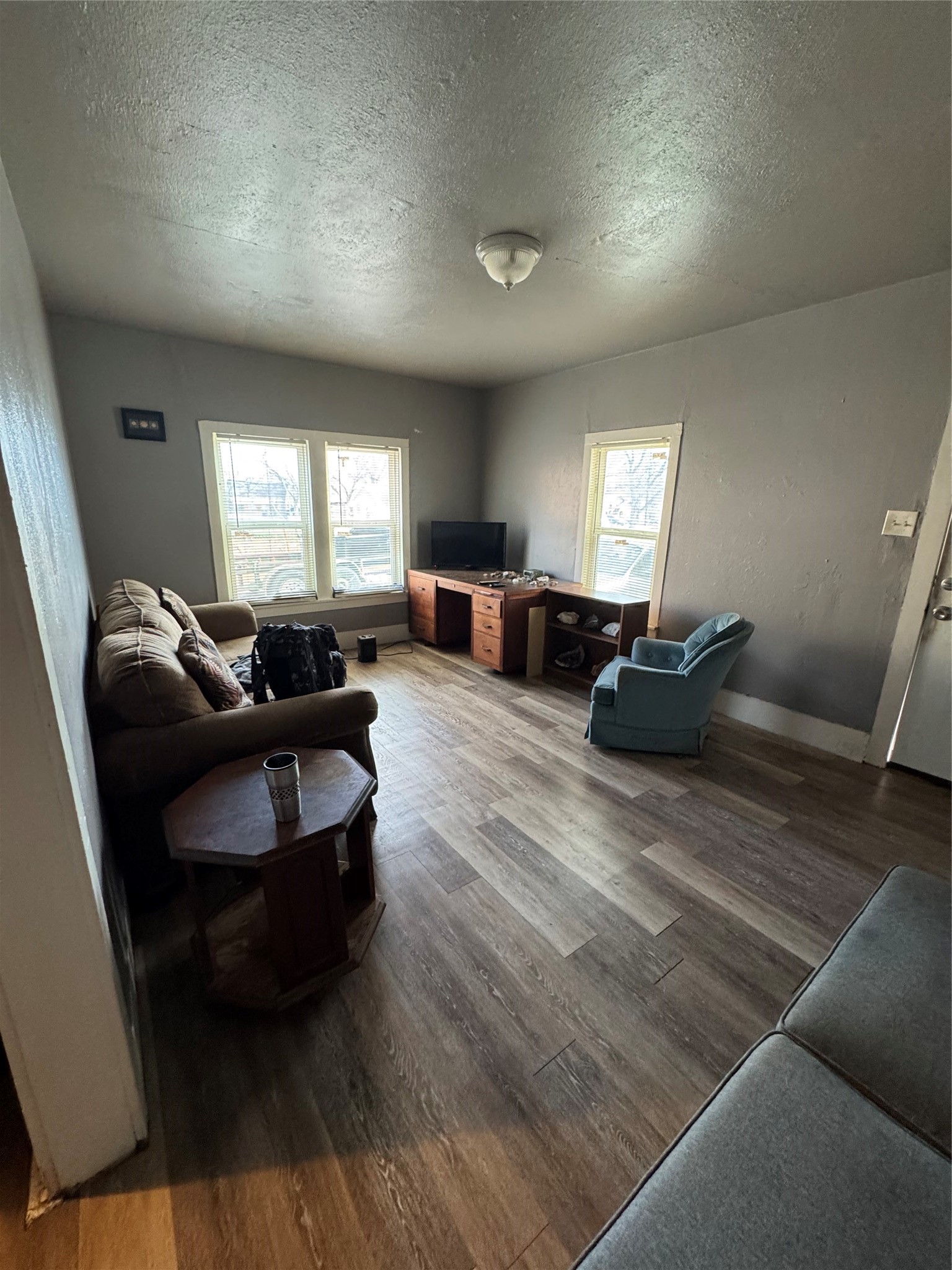 111 N Nueces Coleman TX 76384