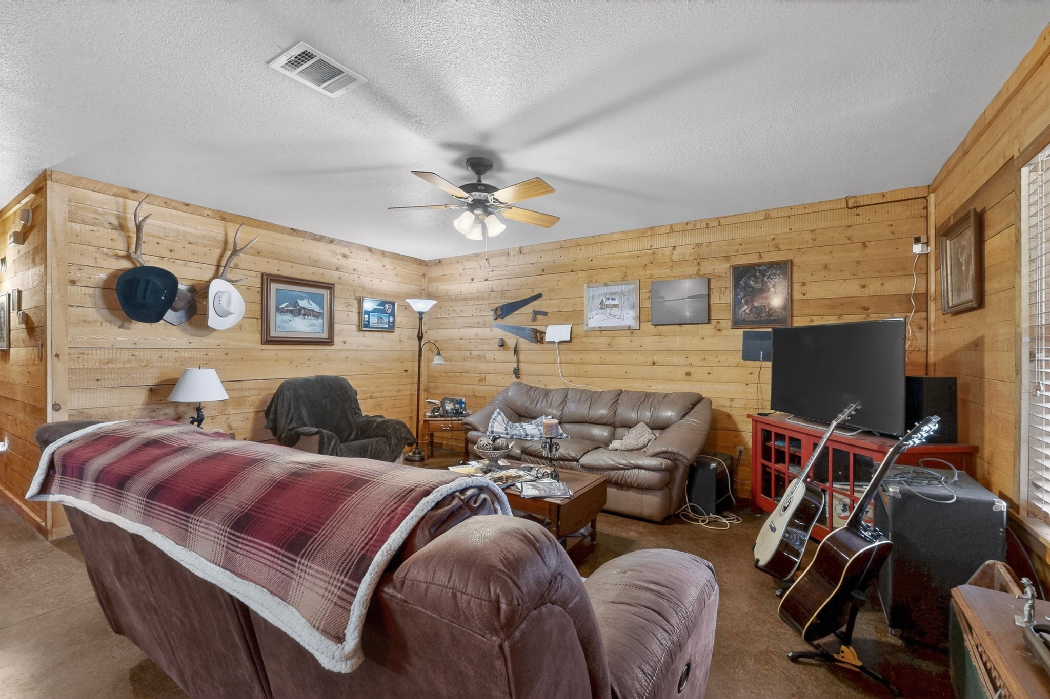 4505 County Road 805f Cleburne TX 76031