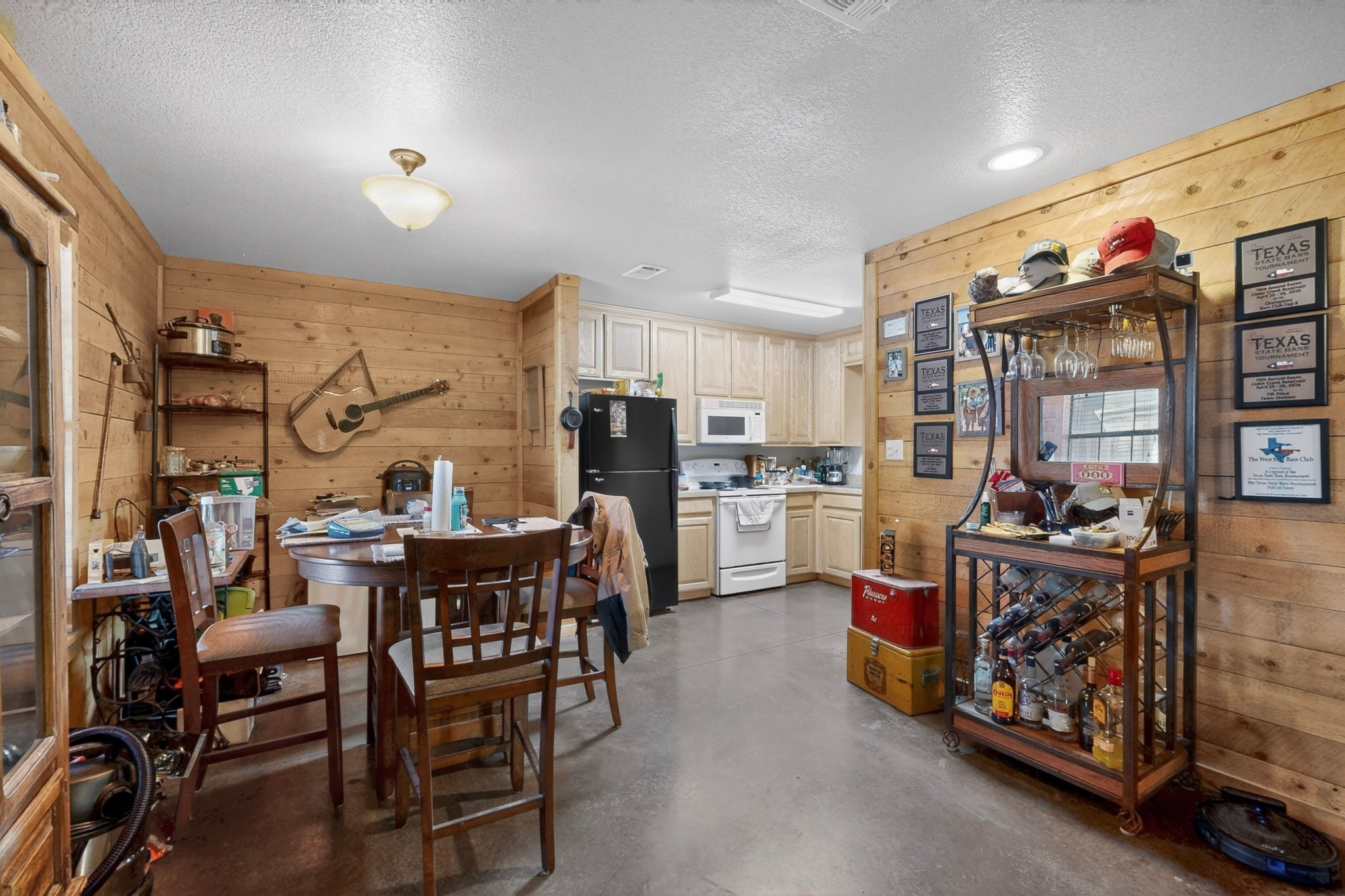4505 County Road 805f Cleburne TX 76031