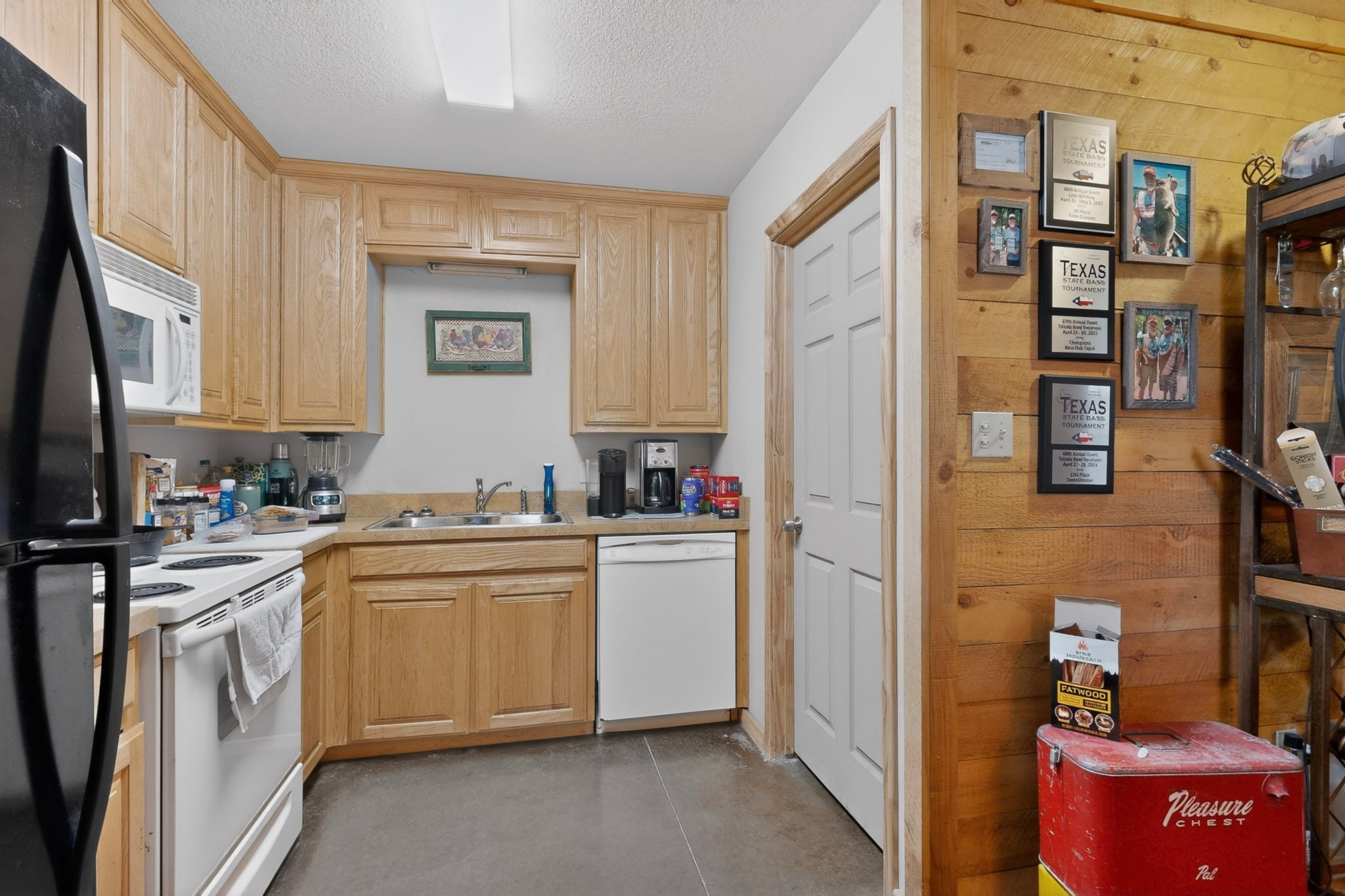 4505 County Road 805f Cleburne TX 76031