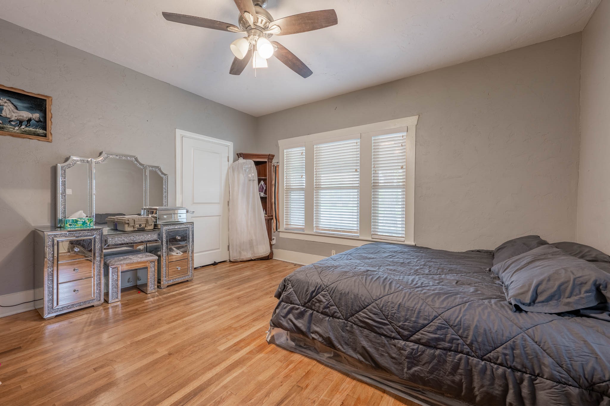1301 Grand Avenue Fort Worth TX 76164