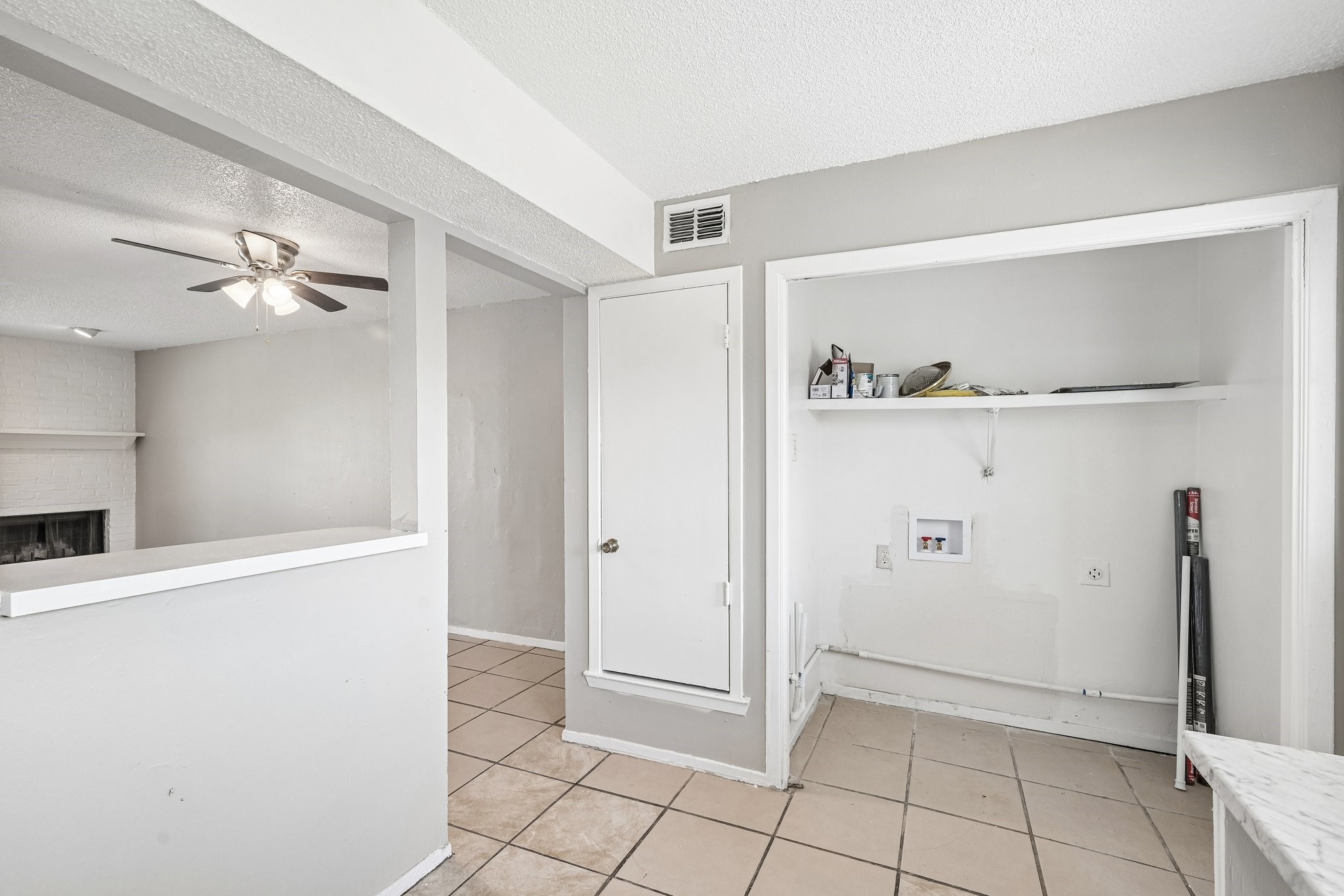 2813 Wimbledon Court Garland TX 75041