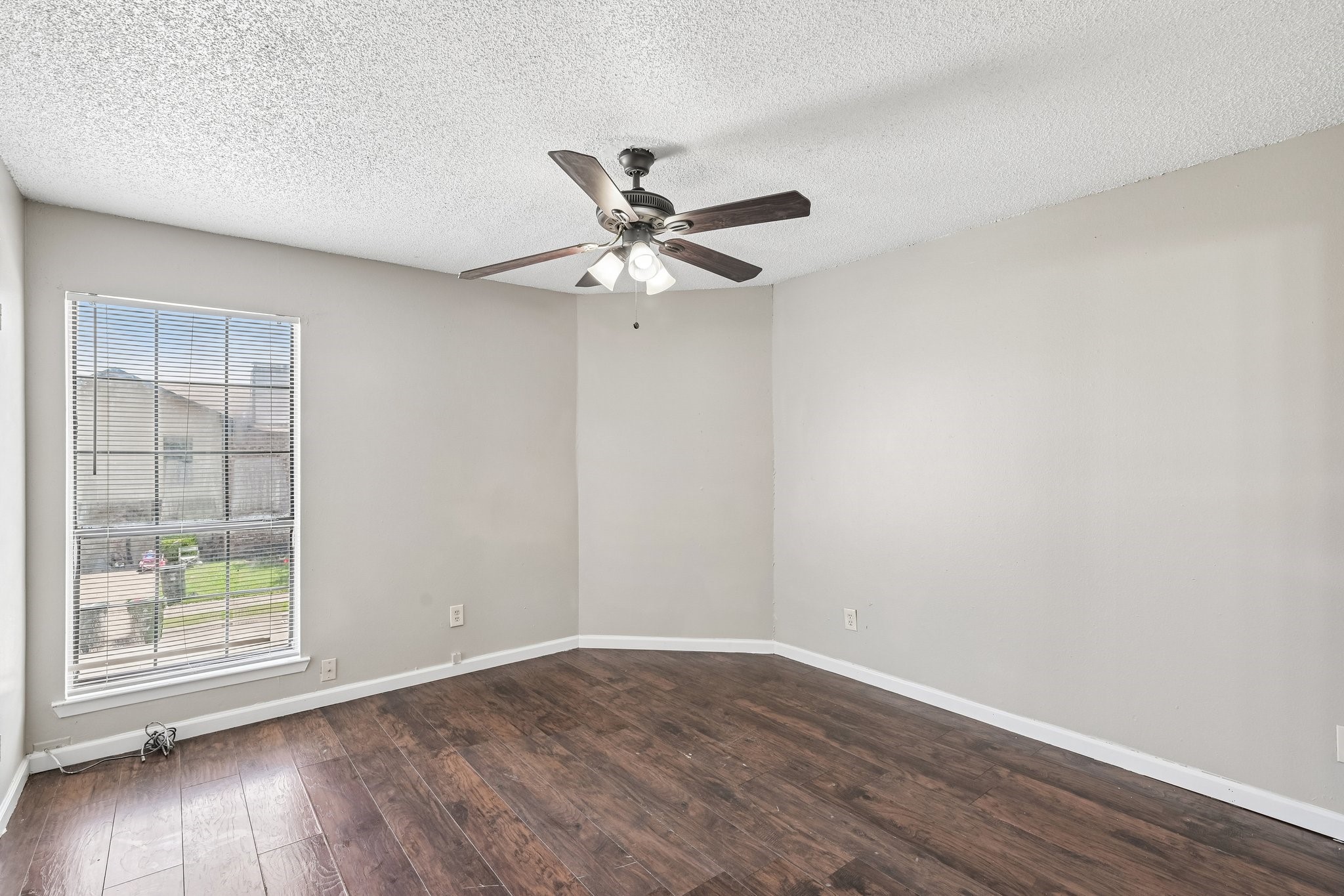 2813 Wimbledon Court Garland TX 75041