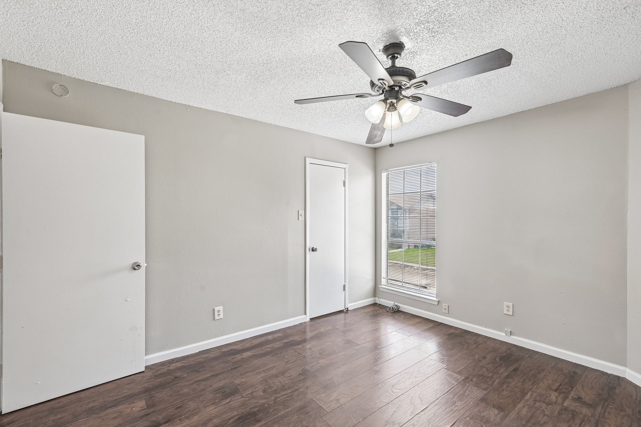 2813 Wimbledon Court Garland TX 75041