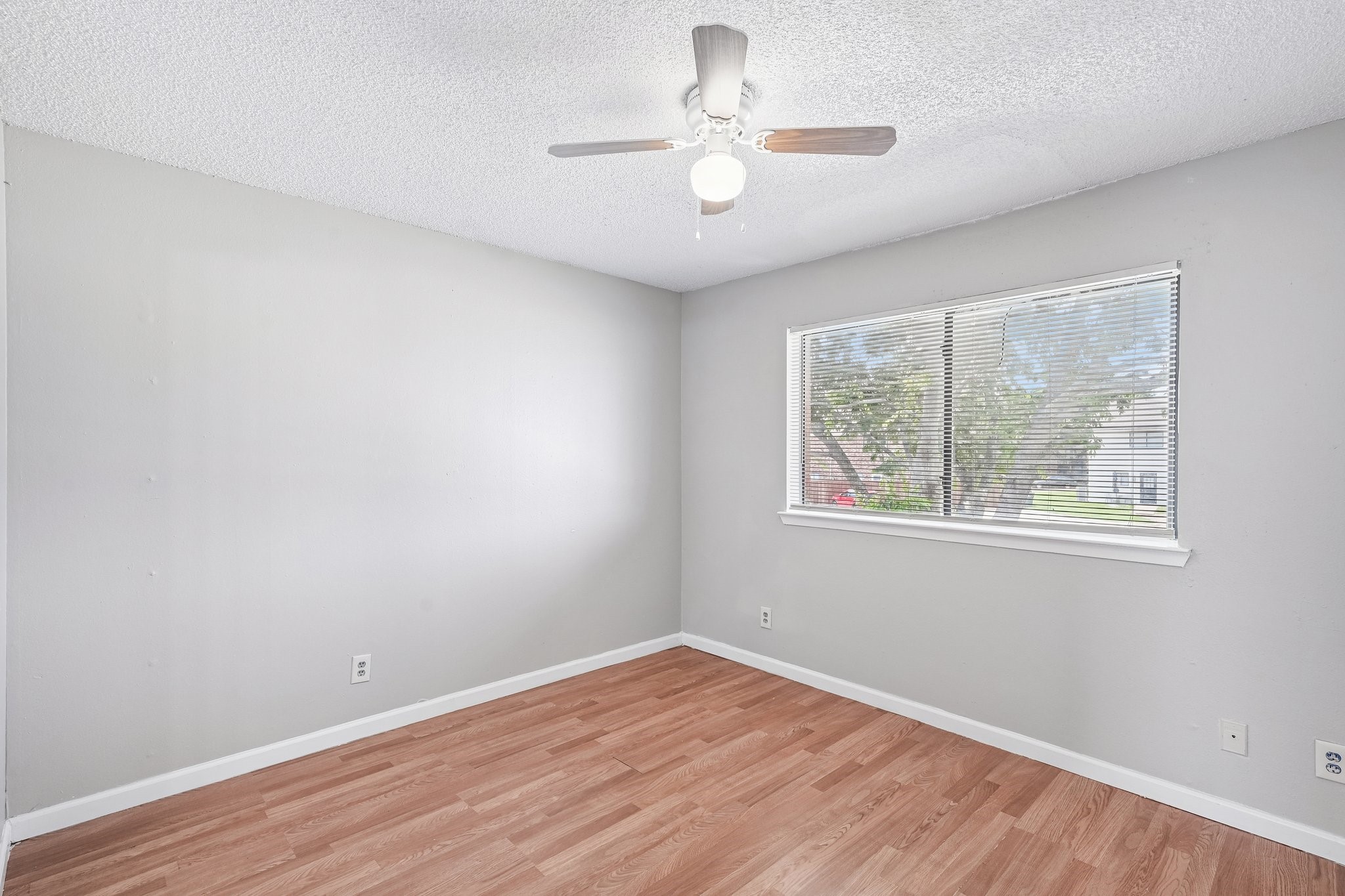 2813 Wimbledon Court Garland TX 75041