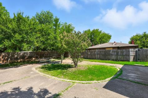 1516 W 7th Street Irving TX 75060