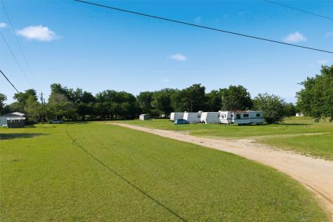 154 Franks Villa Bruceville TX 76630