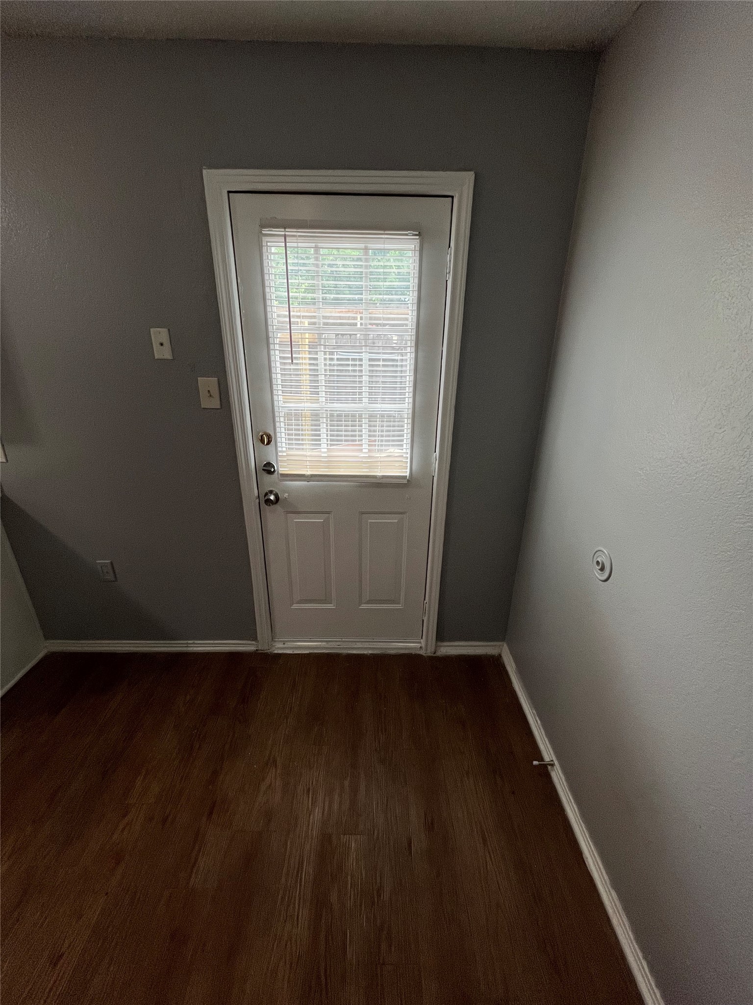 5909 Shadydell Drive Fort Worth TX 76135