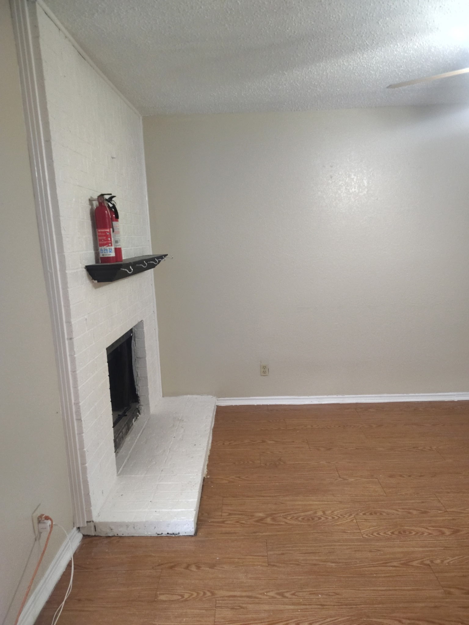 5909 Shadydell Drive Fort Worth TX 76135