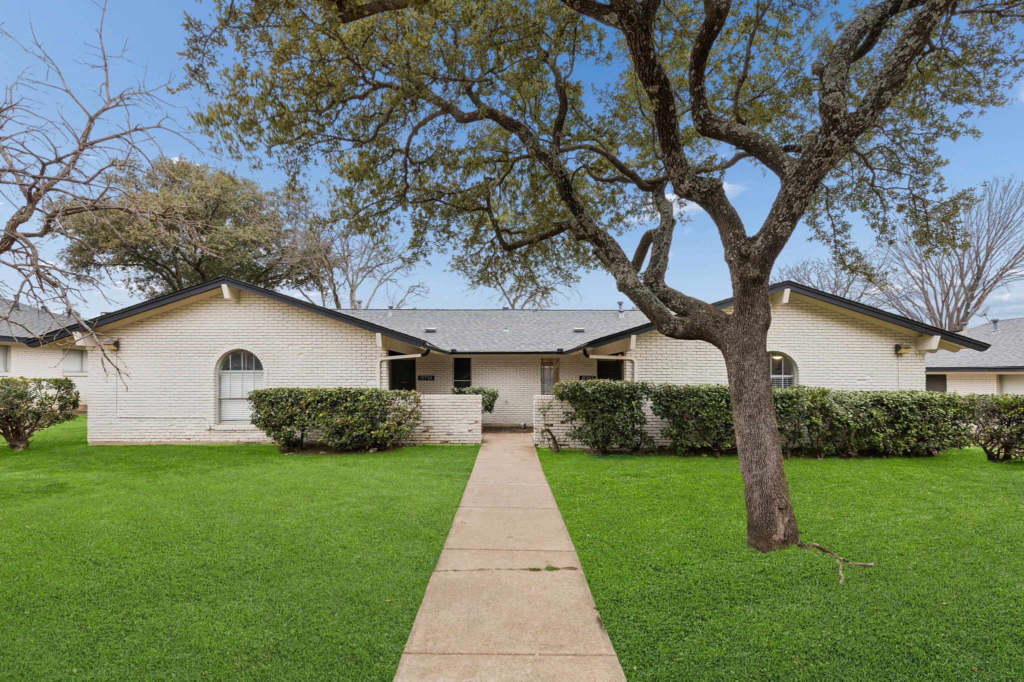 15755 El Estado Drive Dallas TX 75248