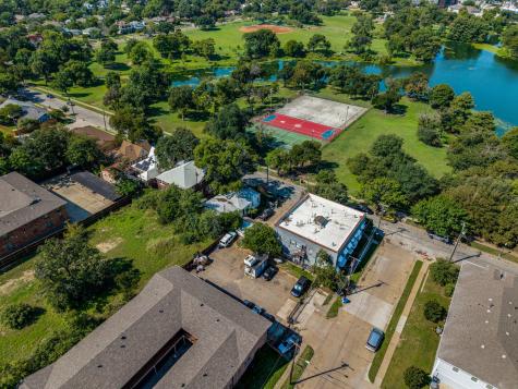 732 Blaylock Drive Dallas TX 75203