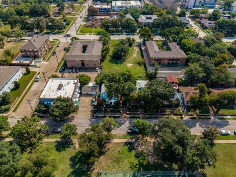 732 Blaylock Drive Dallas TX 75203