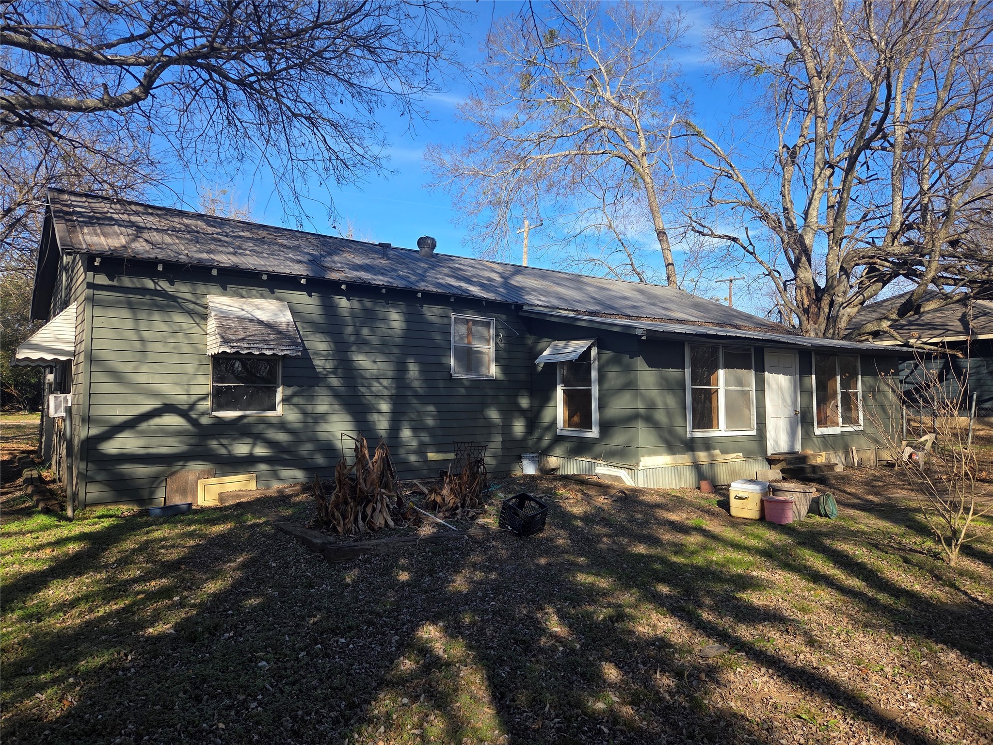 1304/1306 West End Avenue Clarksville TX 75426