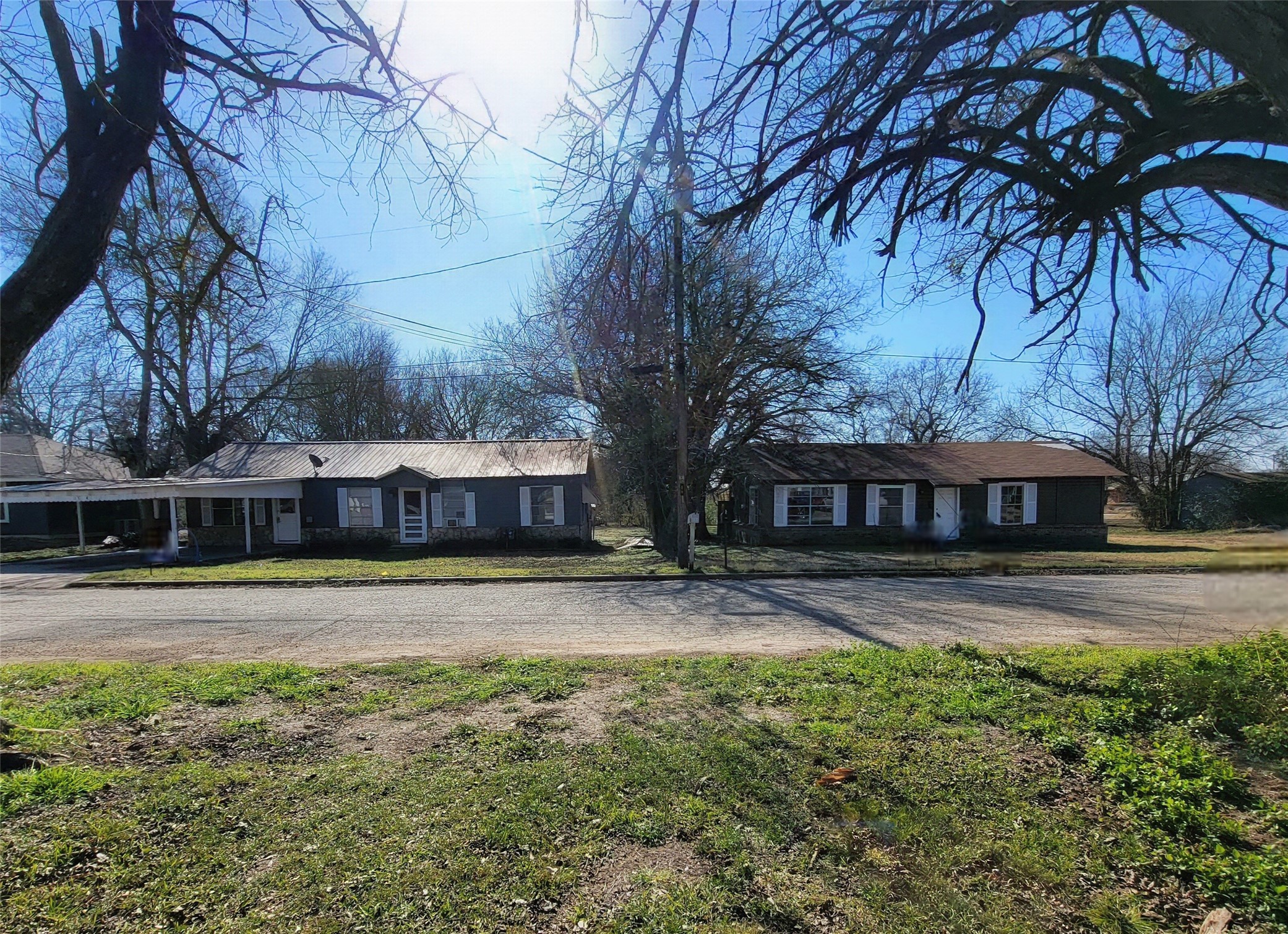 1304/1306 West End Avenue Clarksville TX 75426
