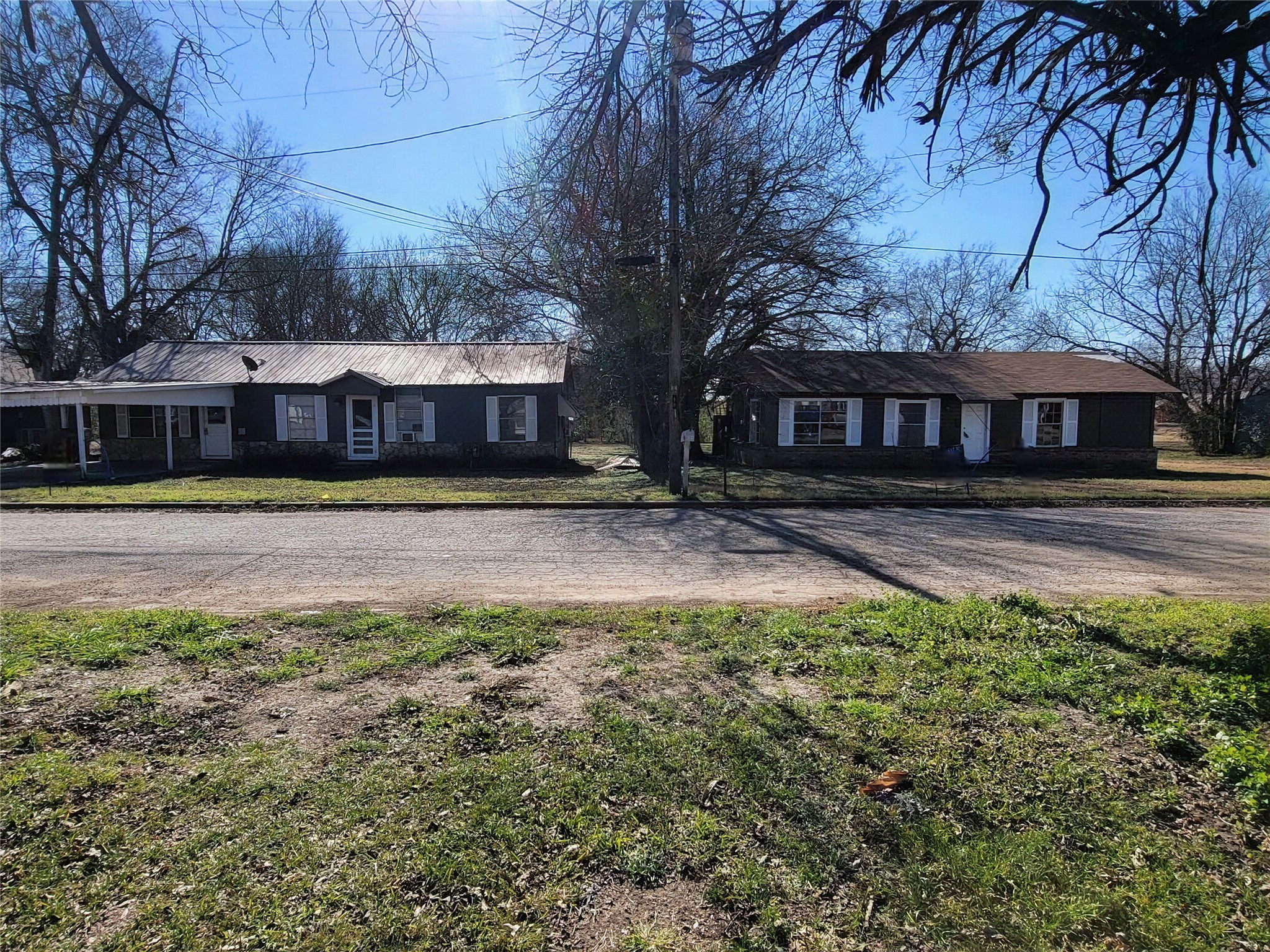 1304/1306 West End Avenue Clarksville TX 75426