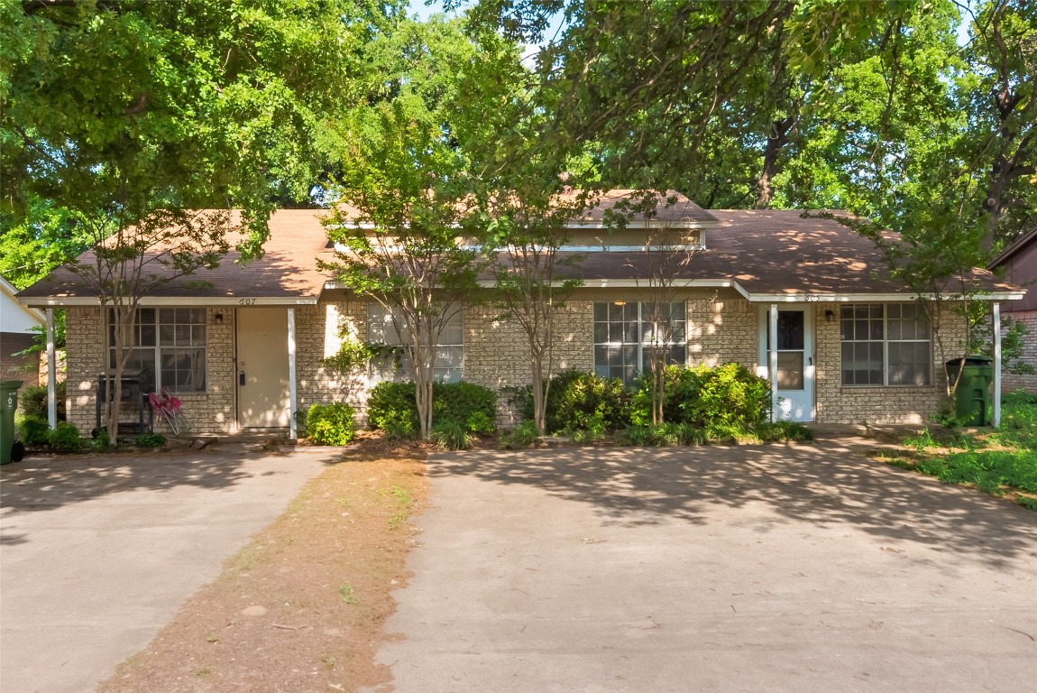 605 Mcqueary Street Arlington TX 76012
