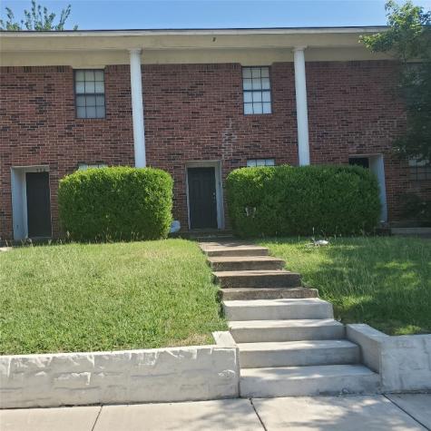 930 Southmoor Drive Arlington TX 76010