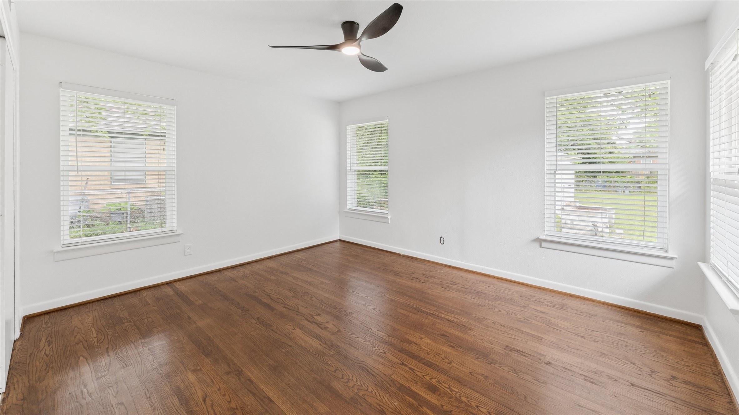 9504-9506 Mercer Drive Dallas TX 75228