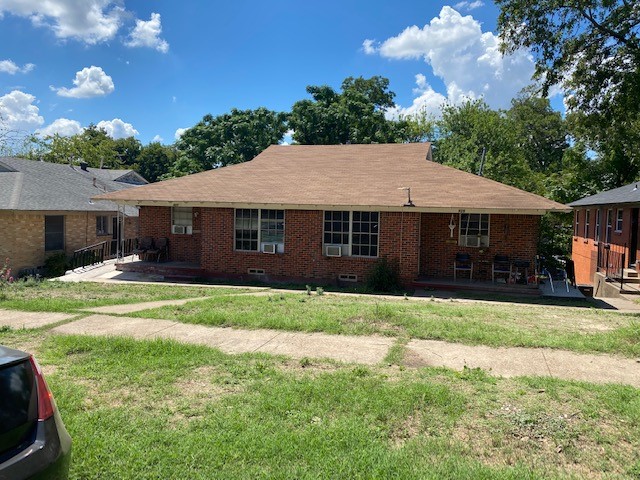 925 Fernwood Avenue Dallas TX 75216