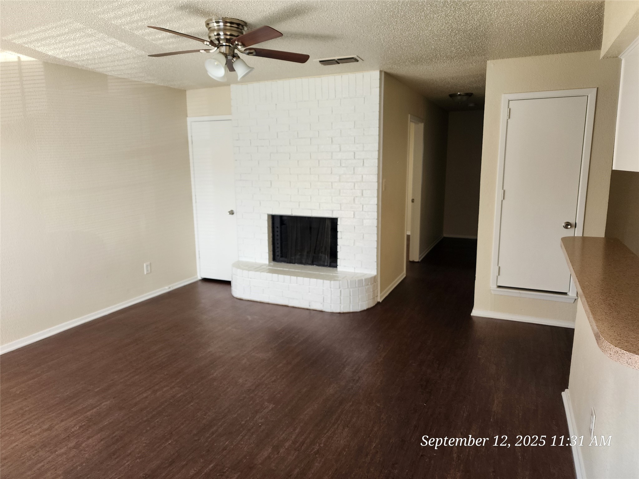 515 Gibbins Court Arlington TX 76011