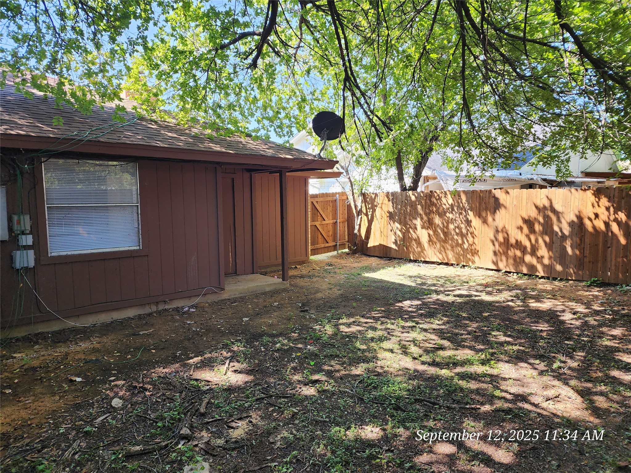 515 Gibbins Court Arlington TX 76011