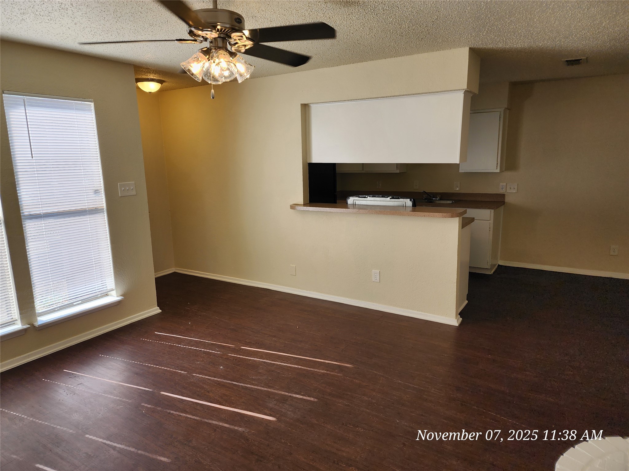 515 Gibbins Court Arlington TX 76011