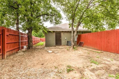 3100 Hale Avenue Fort Worth TX 76106