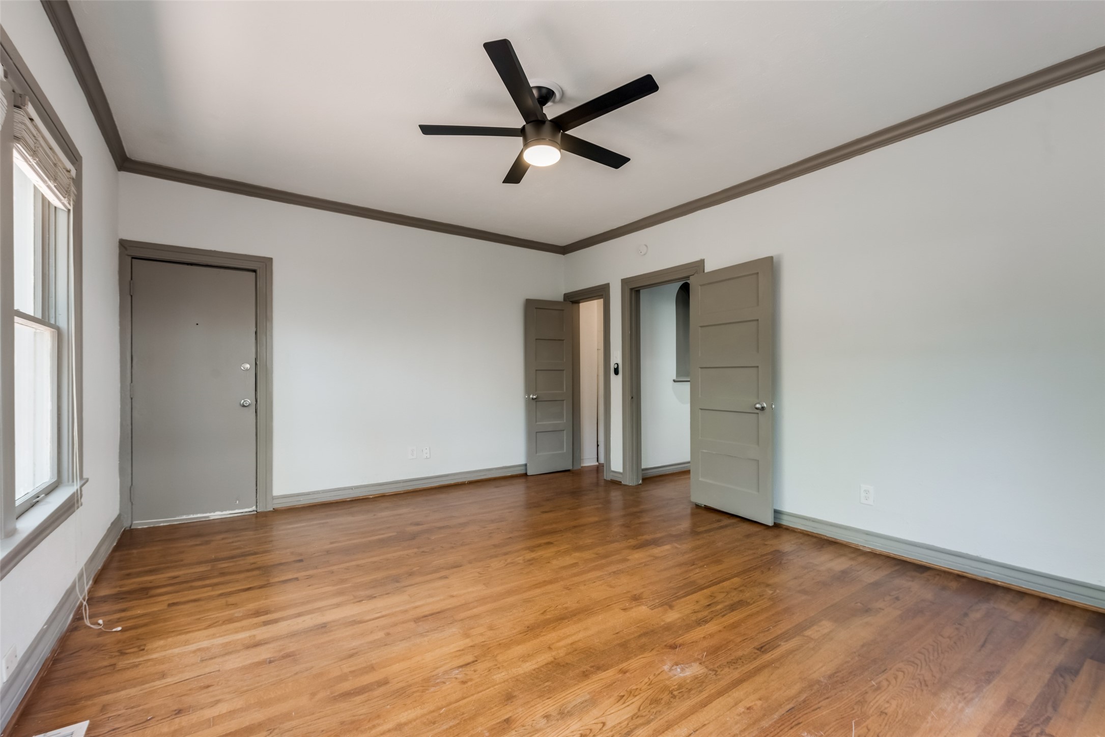 4512 Swiss Avenue Dallas TX 75204
