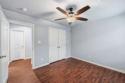 709 W Madison Street Ennis TX 75119