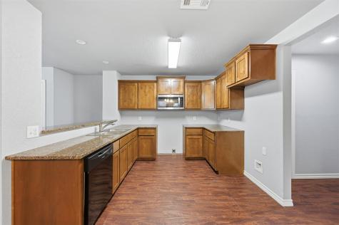 709 W Madison Street Ennis TX 75119