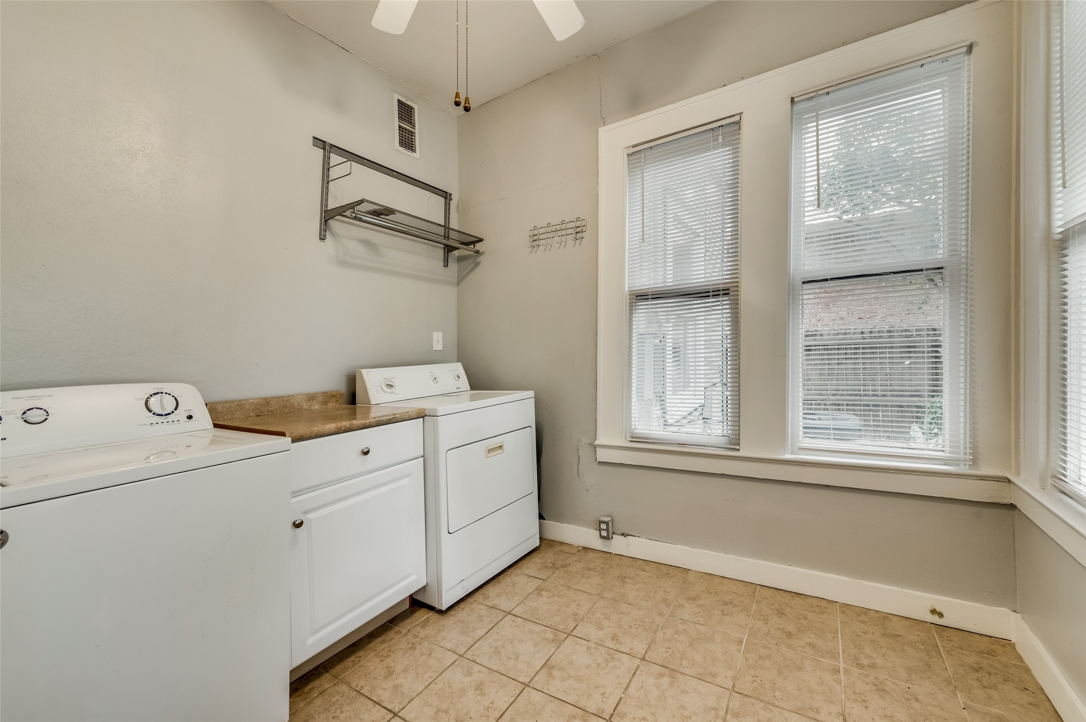 5833 Velasco Avenue Dallas TX 75206