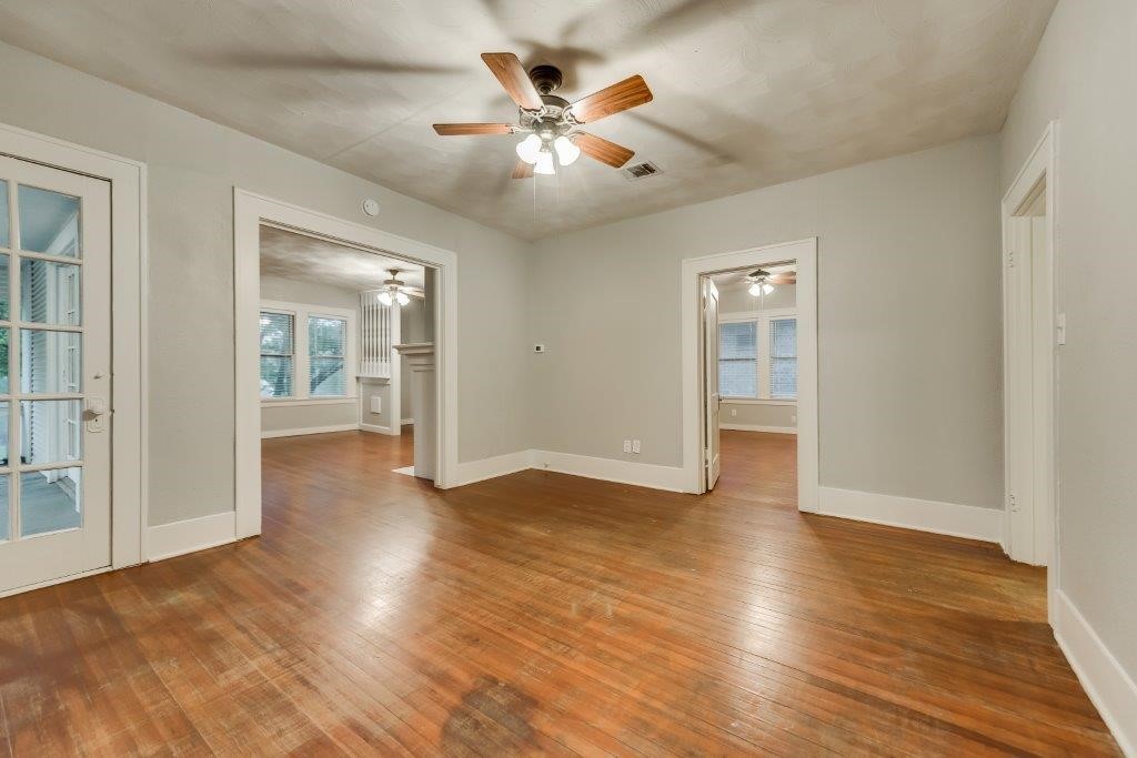 5833 Velasco Avenue Dallas TX 75206