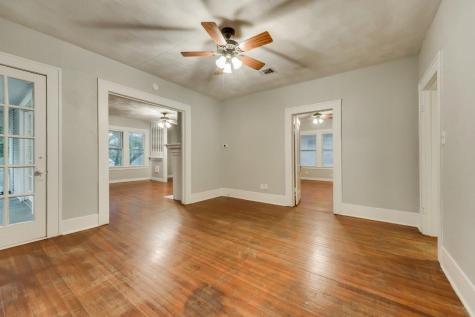 5833 Velasco Avenue Dallas TX 75206
