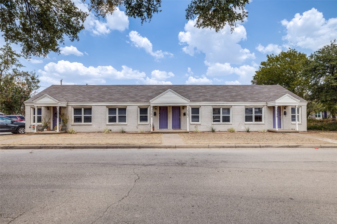 2300 W Lowden Street Fort Worth TX 76110