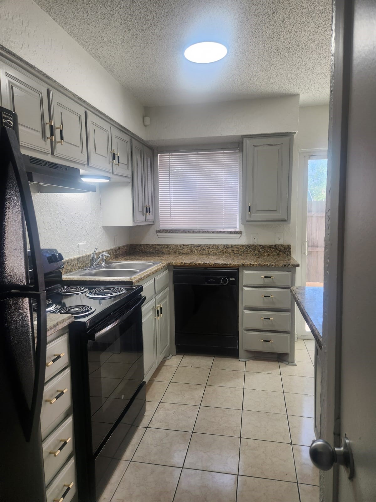 6828 Brentwood Stair Road Fort Worth TX 76112