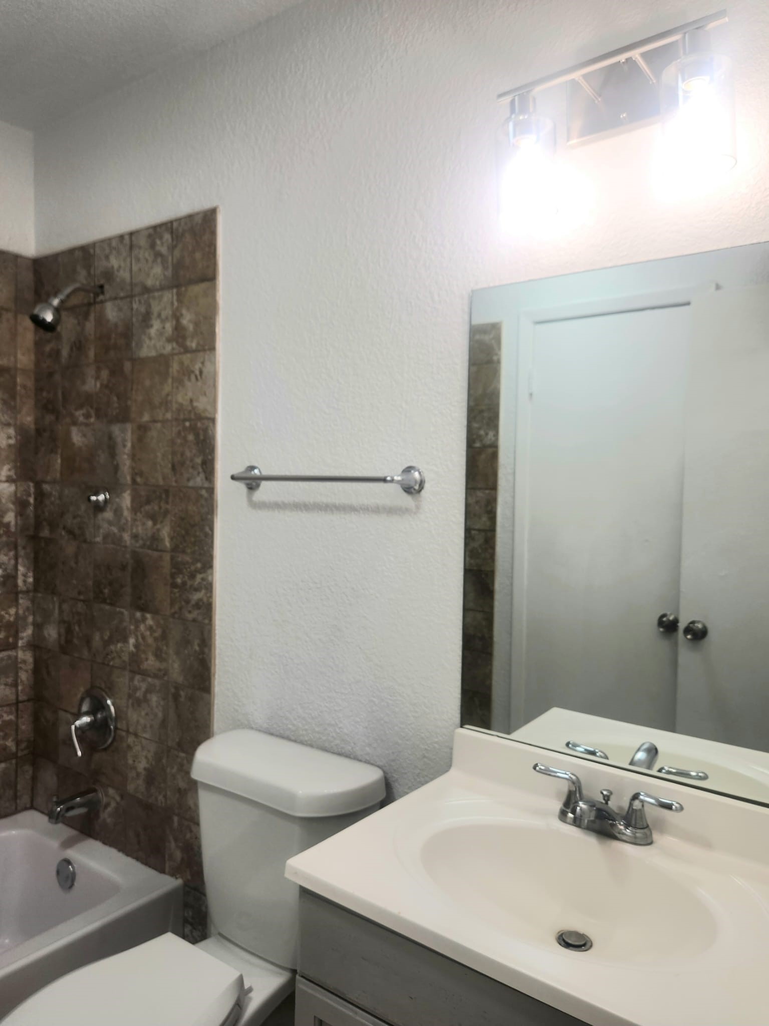 6828 Brentwood Stair Road Fort Worth TX 76112
