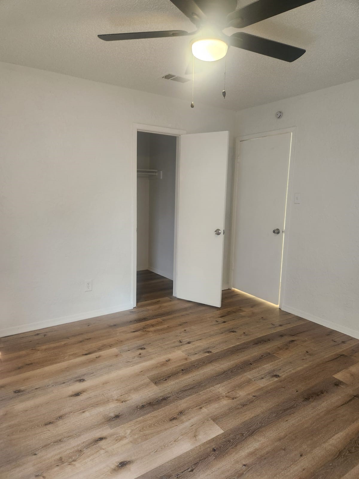 6828 Brentwood Stair Road Fort Worth TX 76112