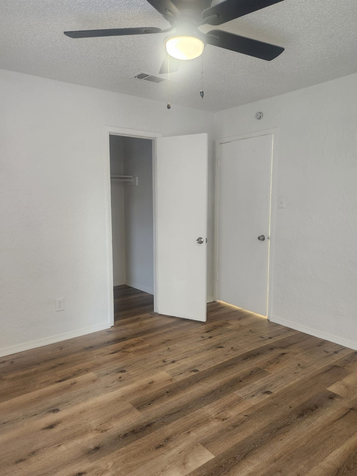 6828 Brentwood Stair Road Fort Worth TX 76112