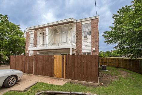 6828 Brentwood Stair Road Fort Worth TX 76112