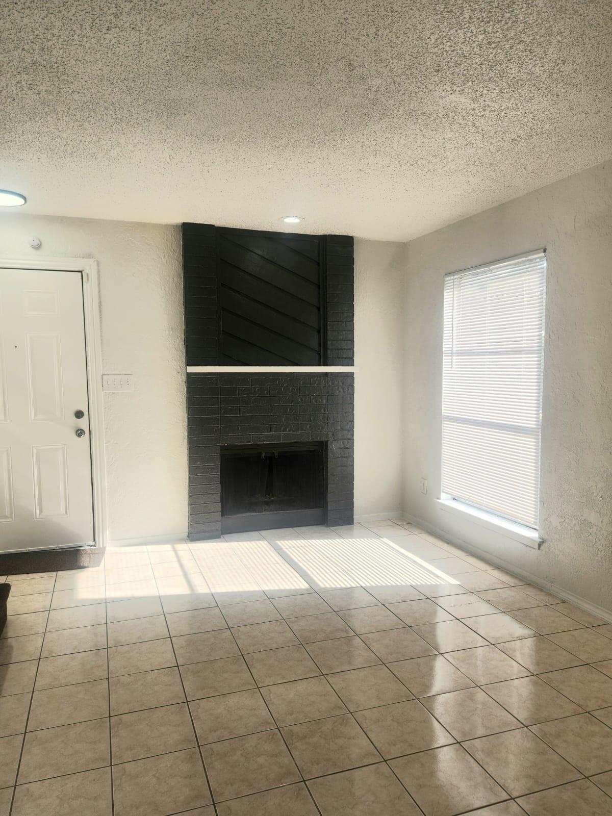 6828 Brentwood Stair Road Fort Worth TX 76112