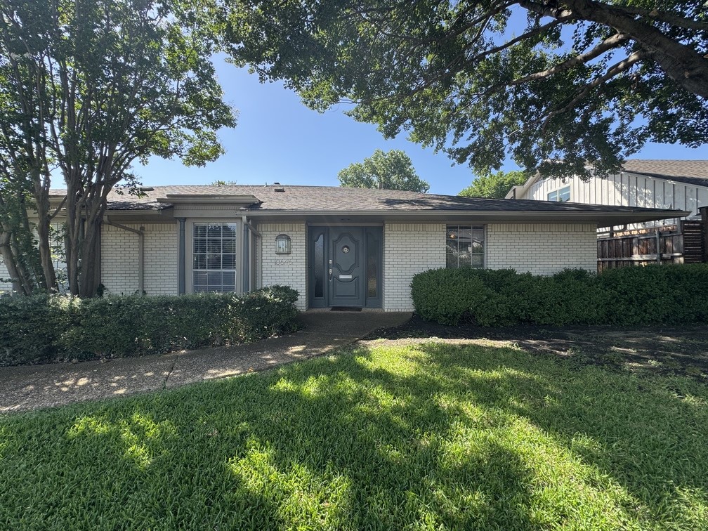 10646/10648 Sandpiper Lane Dallas TX 75230