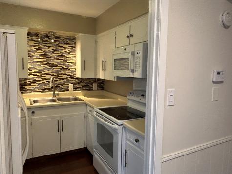 3811 Holland Avenue Dallas TX 75219
