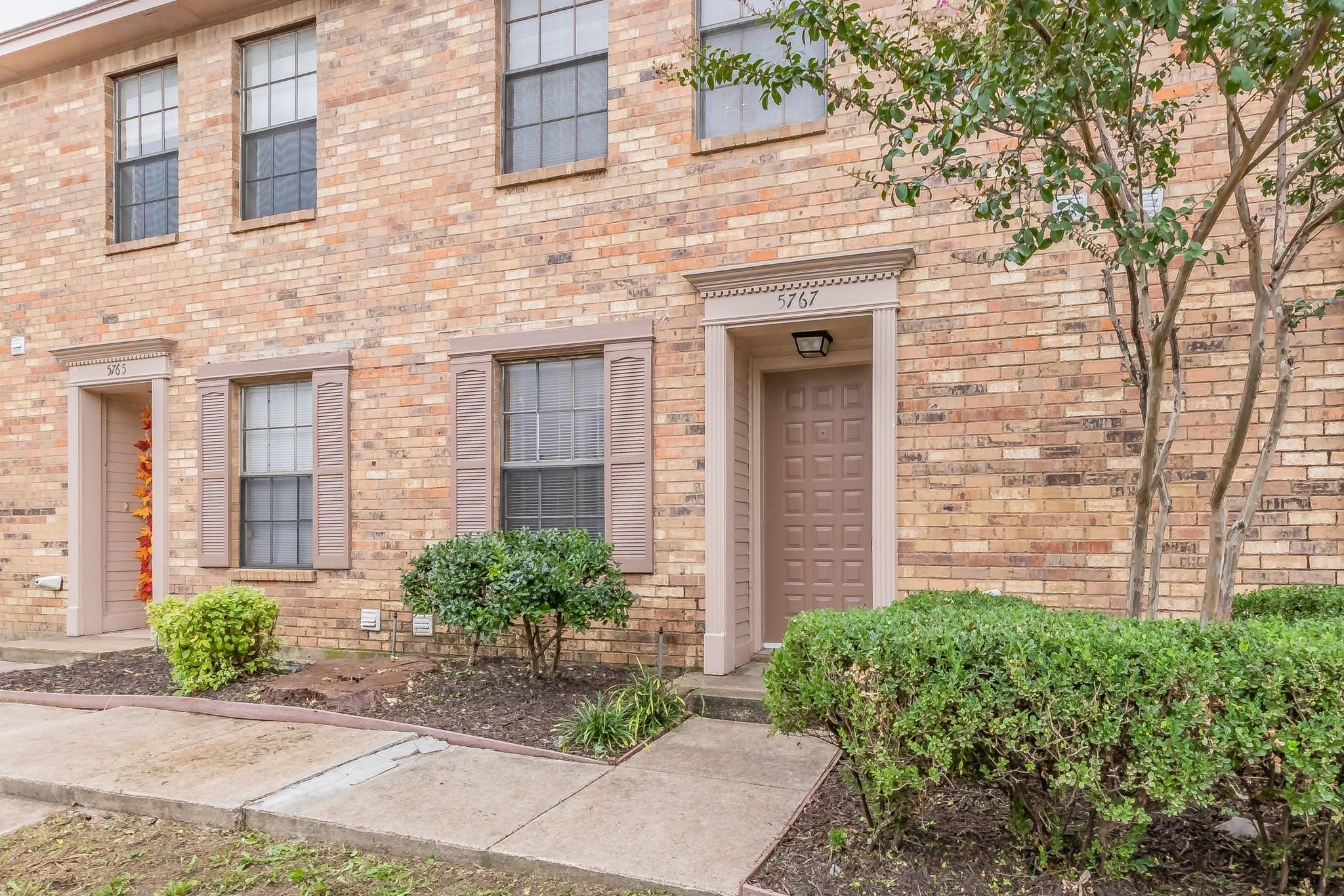5765 Shadydell Drive Fort Worth TX 76135