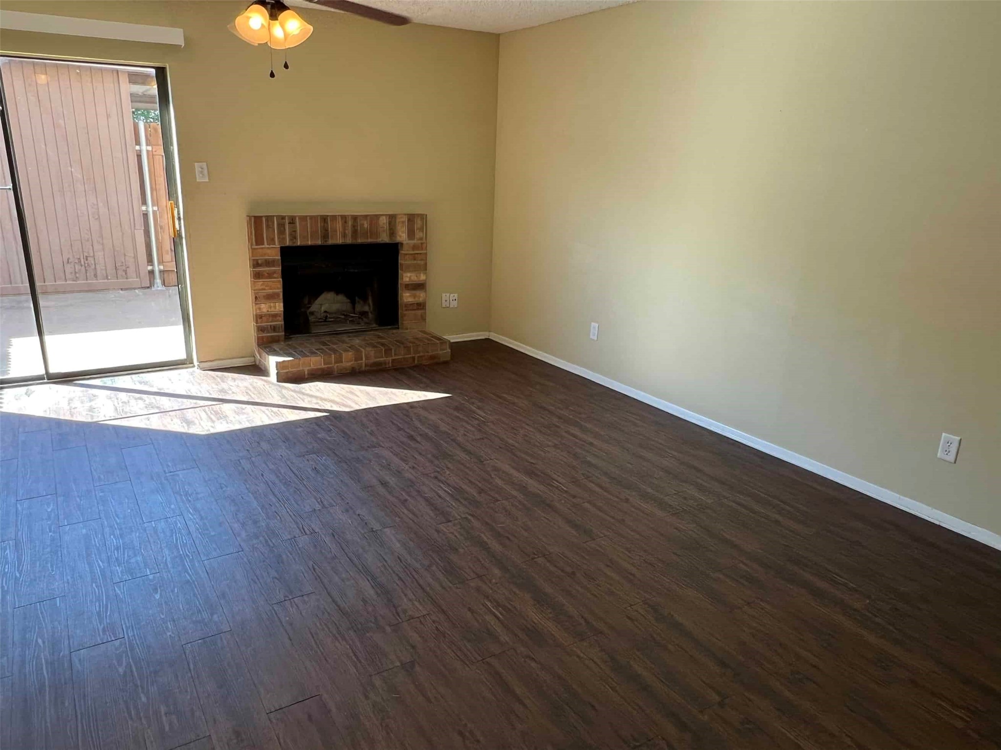 5765 Shadydell Drive Fort Worth TX 76135